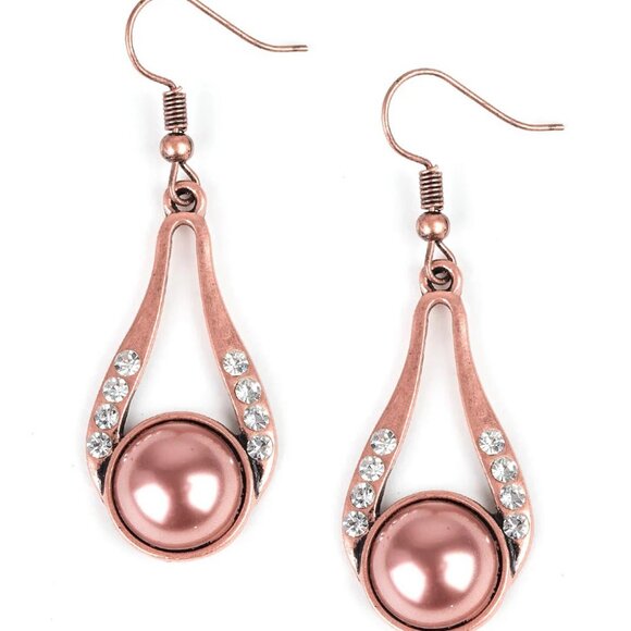 Paparazzi Jewelry Accessories -HEADLINER Over Heels - Copper Earrings - Vintage - Picture 4 of 4